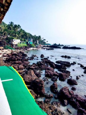 SUNNY CLIFF BEACH Stay